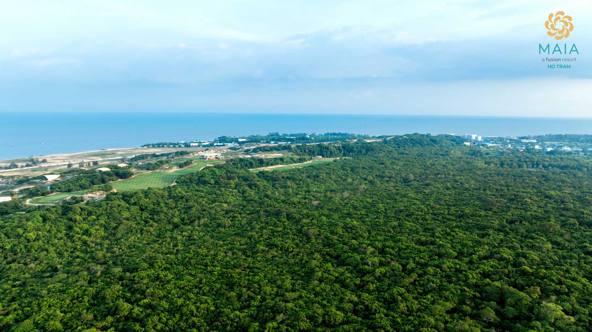 Toàn khu The Grand Hồ Tràm nằm trong khu bảo tồn thiên nhiên Bình Châu - Phước Bửu rộng 11.000 ha